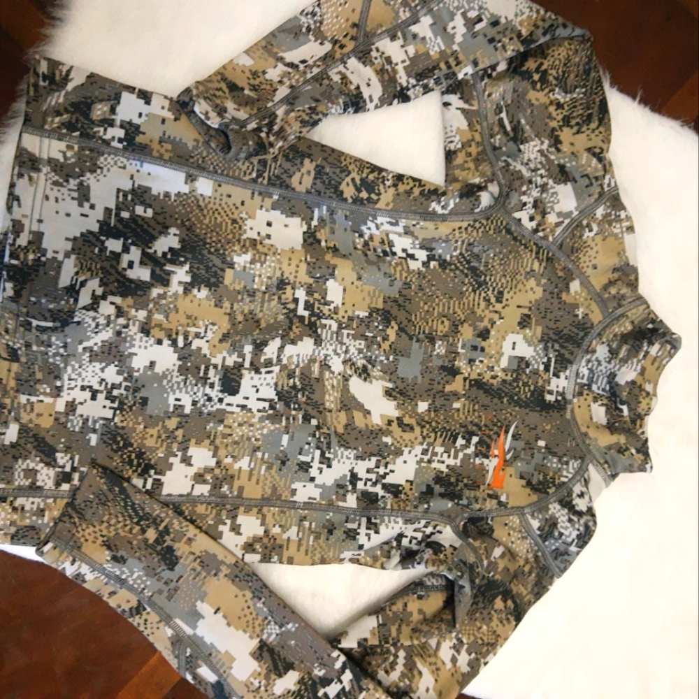 Sitka turtleneck boys core size M